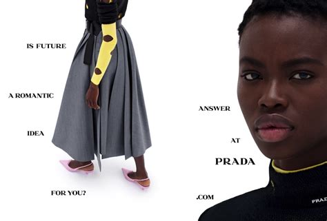 per la pubblicita da prada|Moda e Instagram, la strategia di Prada e Bottega Veneta .